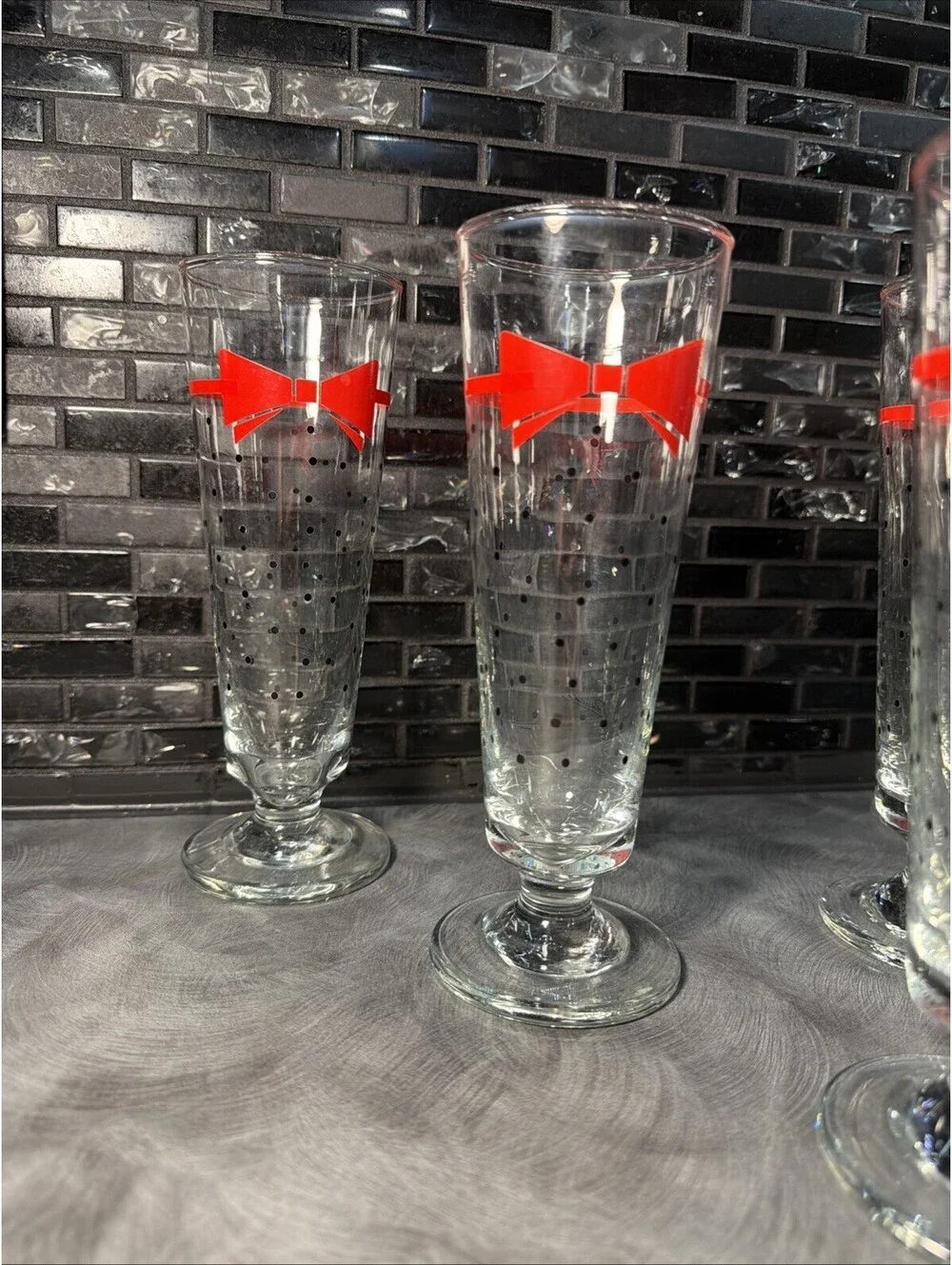 5 Panache Pilsners 70's or 80's w bow and confetti 7.5